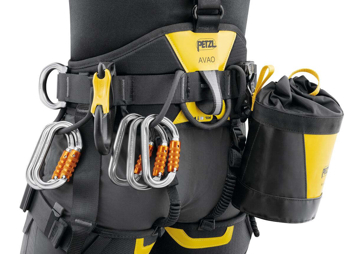 Petzl Avao Bod Fast Full Body Harness International Version Petzl Avao Bod Fast Full Body Harness International Version